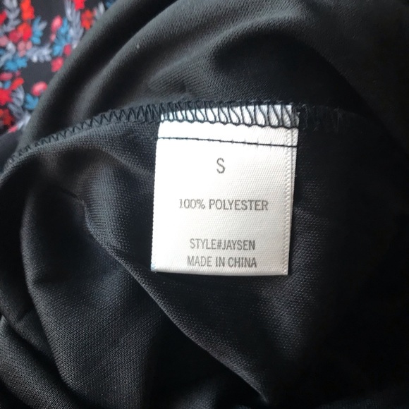 🌴 Miami Floral Romper 🌴 - Picture 10 of 11